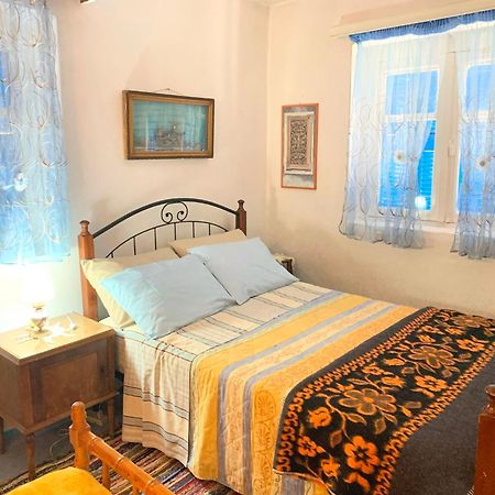 Casa Lela 1...Όπως Μια Φορά...Like Once Leilighet Míloi Eksteriør bilde